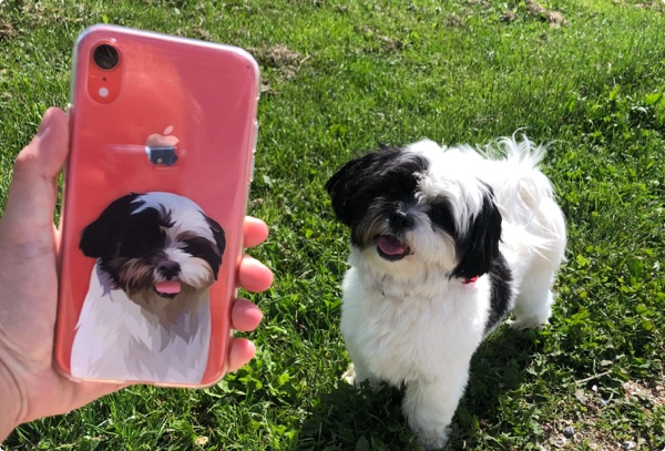 Uniek portret van je huisdier op een telefoonhoesje